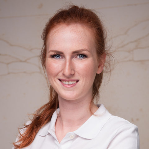Jana Büttner | Meisterschülerin, Zahntechnikern