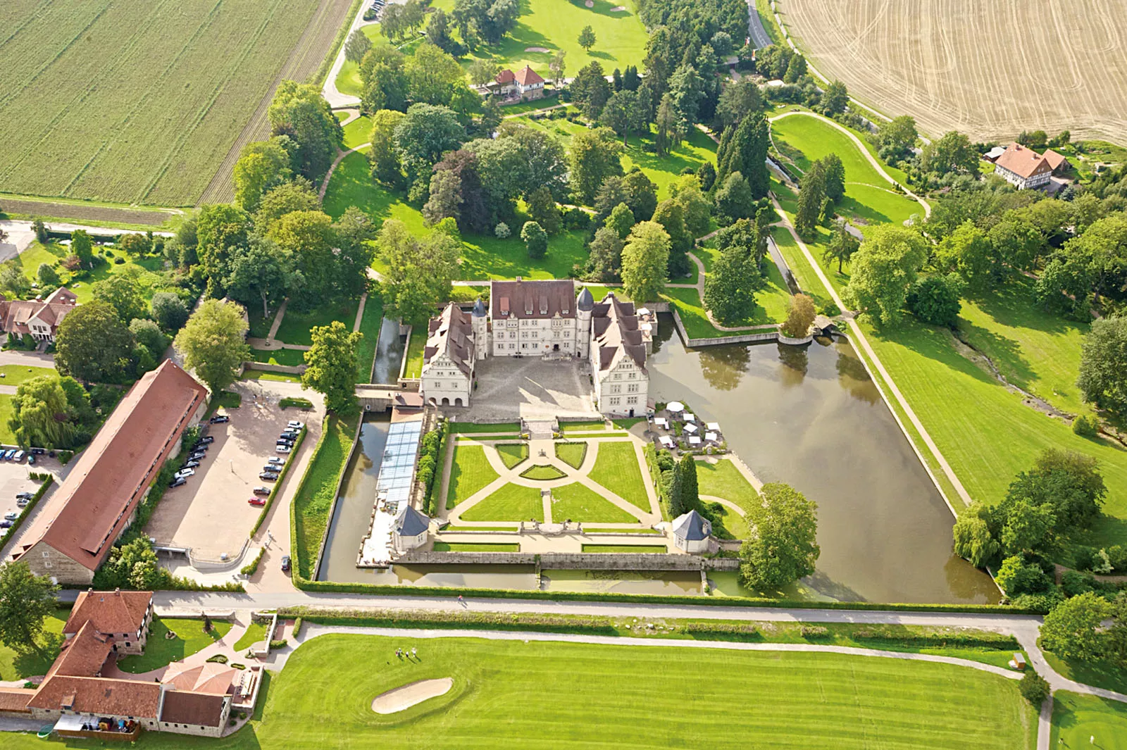 Dentale Fortbildung - Das schlaue Dinner im Schlosshotel Münchhausen bei Hameln